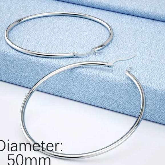 STAINLESS STEEL LARGE HOOP EARRINGS - Picture 3 of 4
